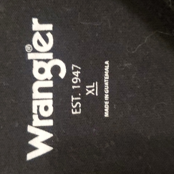 Wrangler tshirt - Picture 2 of 2